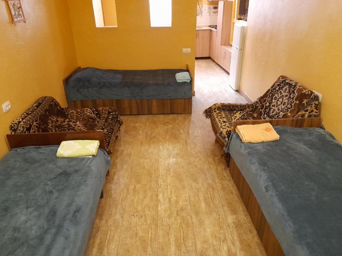 Guest House In Center Γιερεβάν Εξωτερικό φωτογραφία